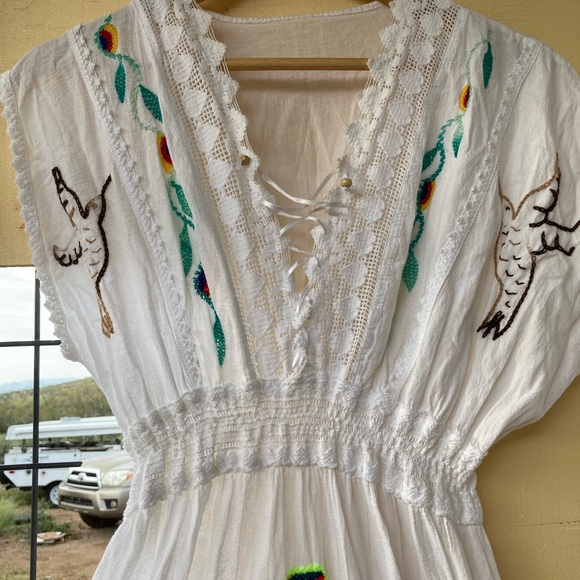 Shipibo Hand-Embroidered White Ceremony Dress with Hummingbirds - Picture 2 of 4